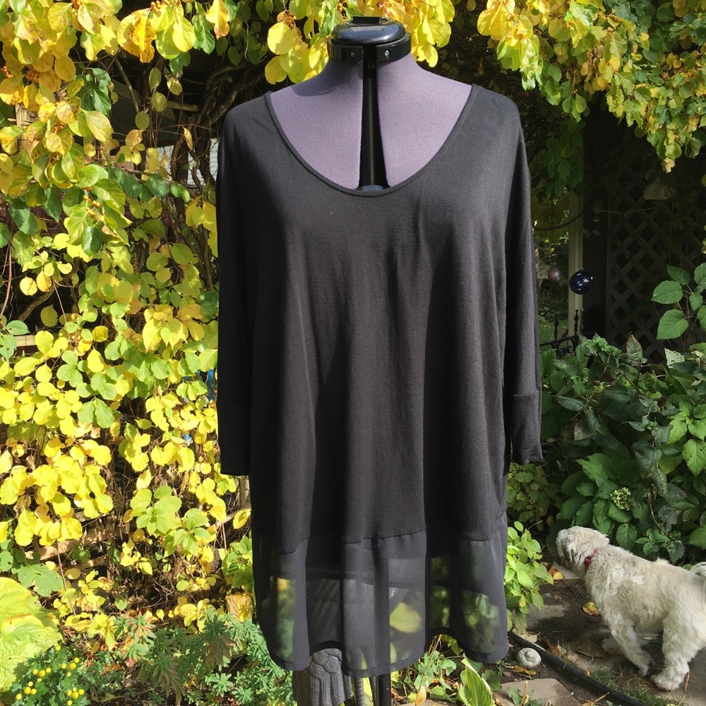 🦋 3 for $25 - Kische Scoop Neck 3/4 Sleeve Faux Layer Top